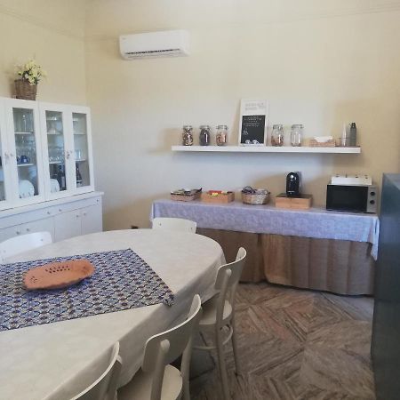 ホテル Casale Di Benedetto カルタジローネ エクステリア 写真