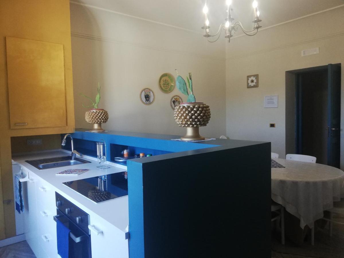 ホテル Casale Di Benedetto カルタジローネ エクステリア 写真